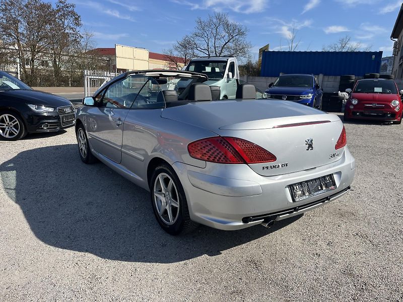 Peugeot 307 (2004) 2.0i 16v 100kw Kabriolet - fotka 5 z 30