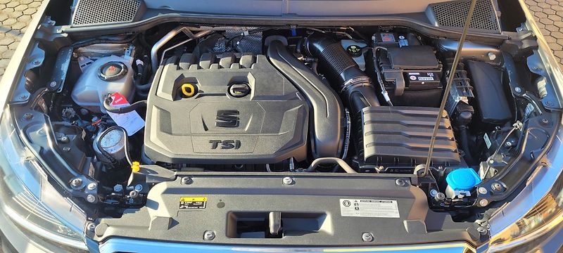Seat Arona (2018) FR 1,5TSi 110kW benzín - fotka 40 z 47