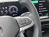 Volkswagen Passat (2026) R-Line 2,0 TDI 110 kW  DSG - náhled 16
