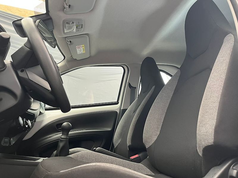 Toyota Aygo X 1.0 VVT-i 53 kW ZAMLUVENO - fotka 37 z 50