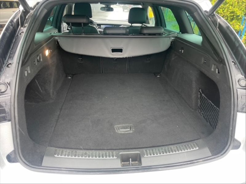 Opel Insignia 2,0 CDTI Elegance 4x4 AT - fotka 6 z 11
