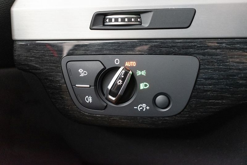Audi Q7 3.0TDI REZERVACE - fotka 20 z 51
