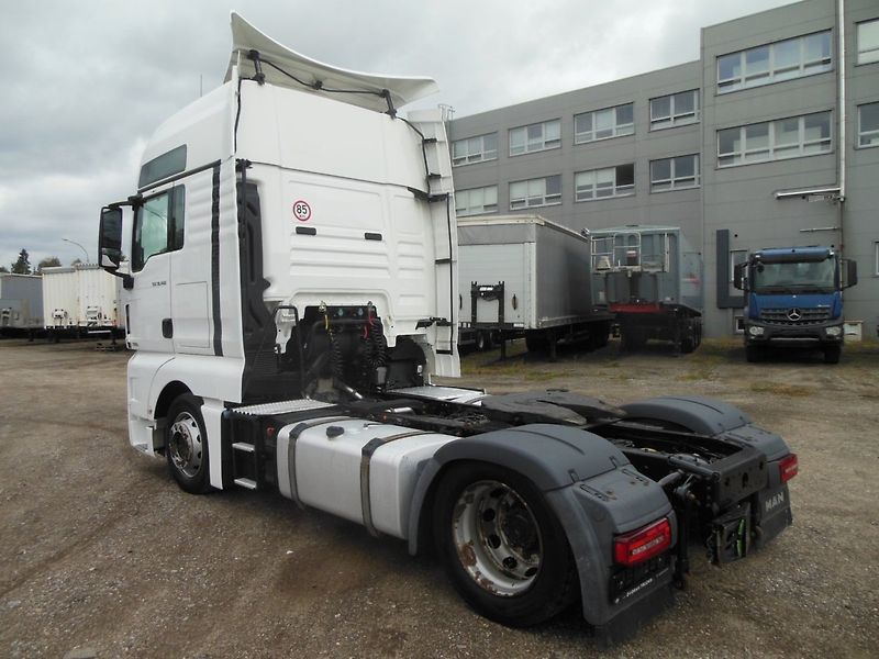MAN TGX 18.460 XXL, LowDeck, Retarder - fotka 4 z 23