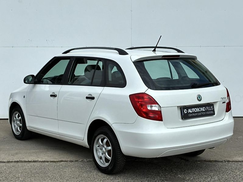 Škoda Fabia 1.2 HTP 12V / 51 kW Active - fotka 7 z 17