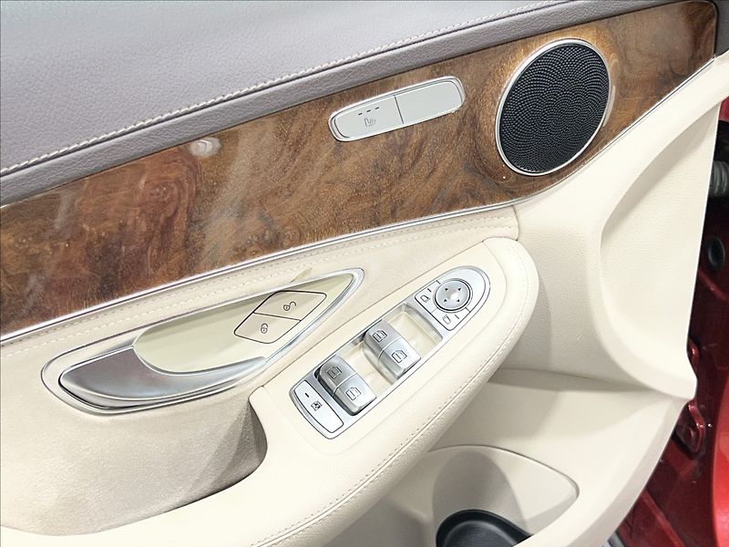 Mercedes-Benz Třídy C 2,1 CDi Exclusive, Panorama - fotka 14 z 32