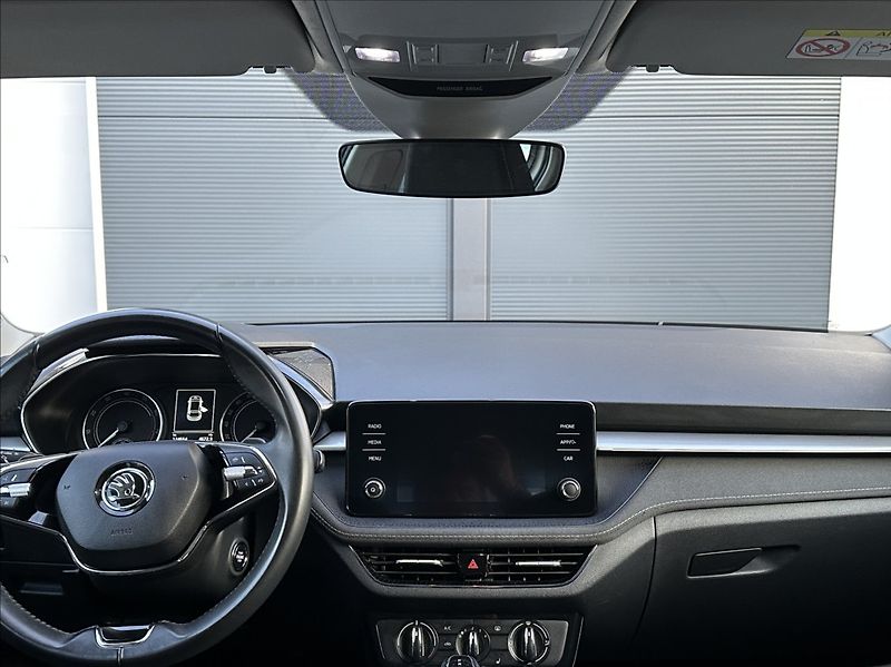 Škoda Fabia 1,0 TSI 110PS  Style DSG - fotka 28 z 53