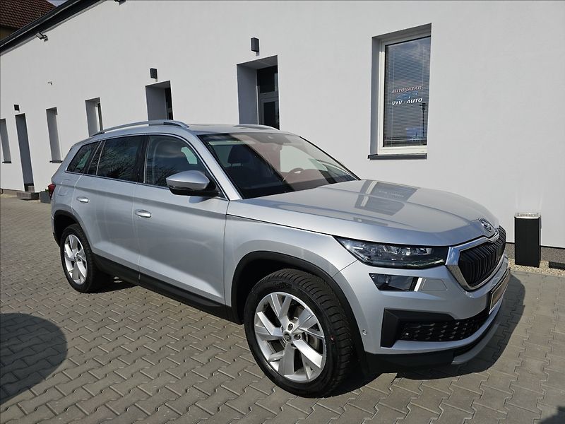 Škoda Kodiaq 2,0TDi 110KW DSG STYLE TZ - fotka 4 z 52