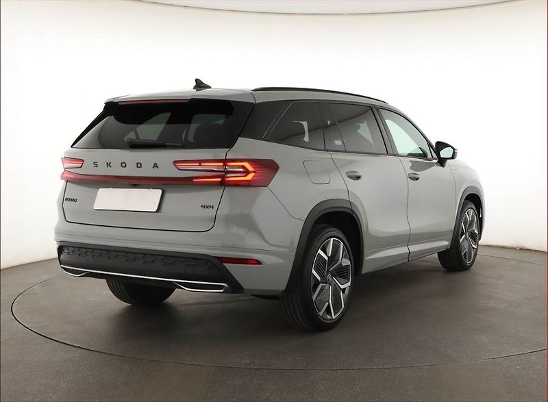 Škoda Kodiaq (2025) 2.0 TDI, SPORTLINE, KEYLESS - fotka 5 z 20