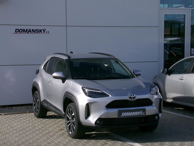 Toyota Yaris Cross (2025) Style 1,5 HEV AT - fotka 2 z 14