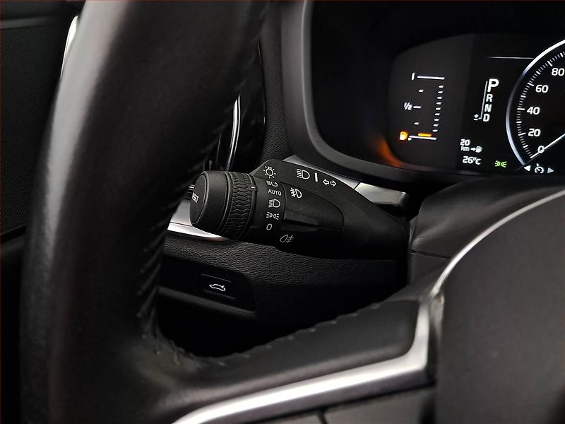 Volvo V60 (2019) D3 2.0, 4X4, Automat, Kůže - fotka 19 z 24