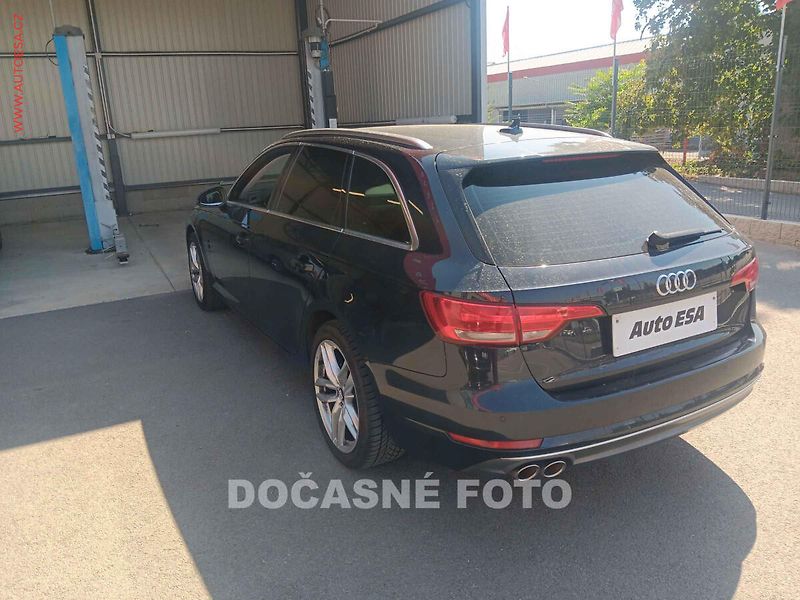 Audi A4 (2018) 3.0 TDi, servis.kniha, AT - fotka 2 z 3