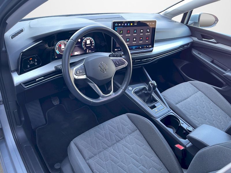 Volkswagen Golf Variant (2024) 1,5 eTSI 85 kW Life - fotka 5 z 34