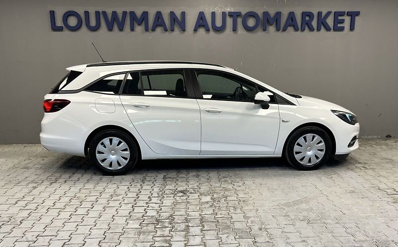 Opel Astra 1.2 ELEGANCE - fotka 15 z 15