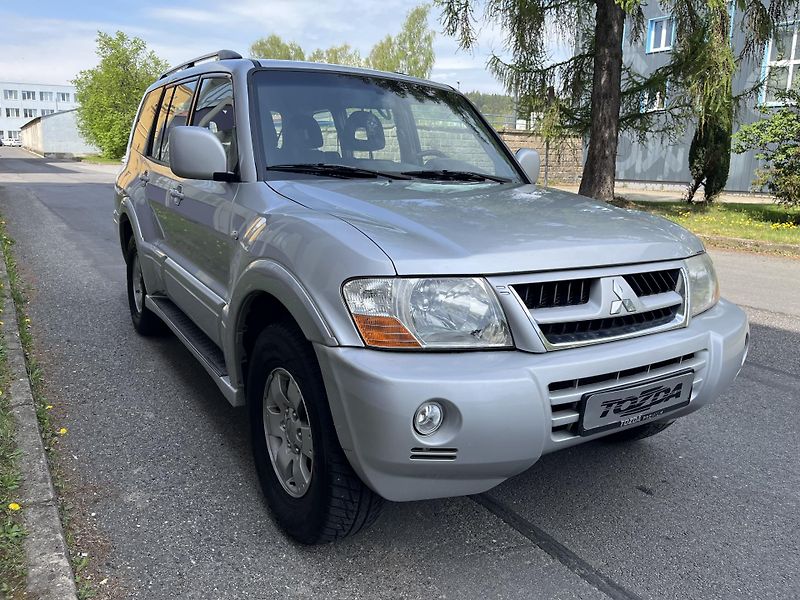 Mitsubishi Pajero 3.2 DID bez koroze - fotka 6 z 33