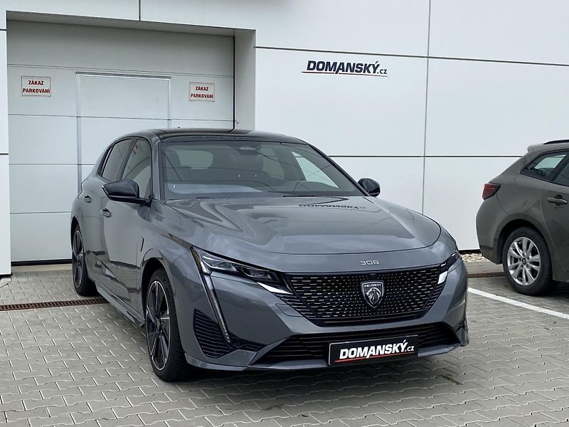 Peugeot 308 e-GT 115kW 54kWh - fotka 9 z 17