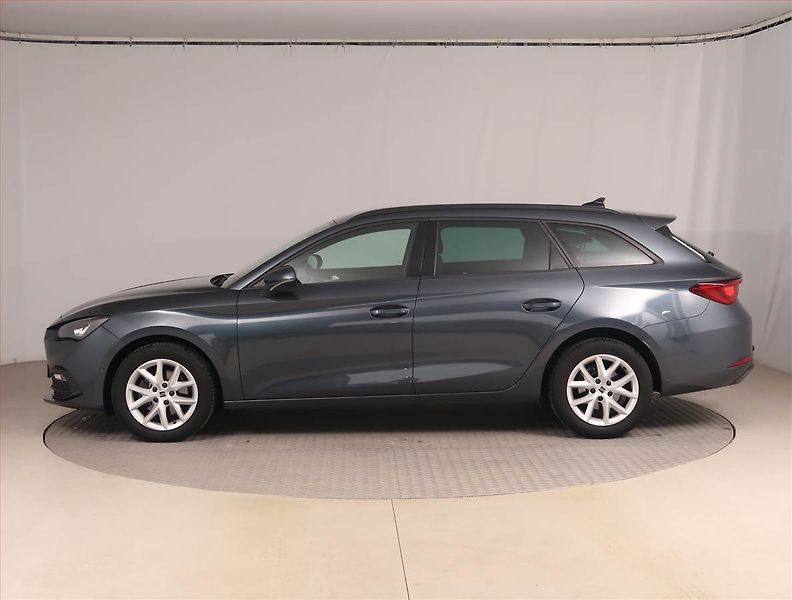 Seat Leon (2021) 1.5 TSI, Navi, Tempomat - fotka 3 z 23