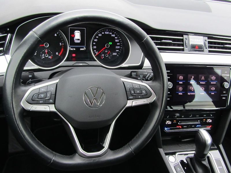 Volkswagen Passat Business 2.0 TDI 110KW DSG Var - fotka 16 z 30