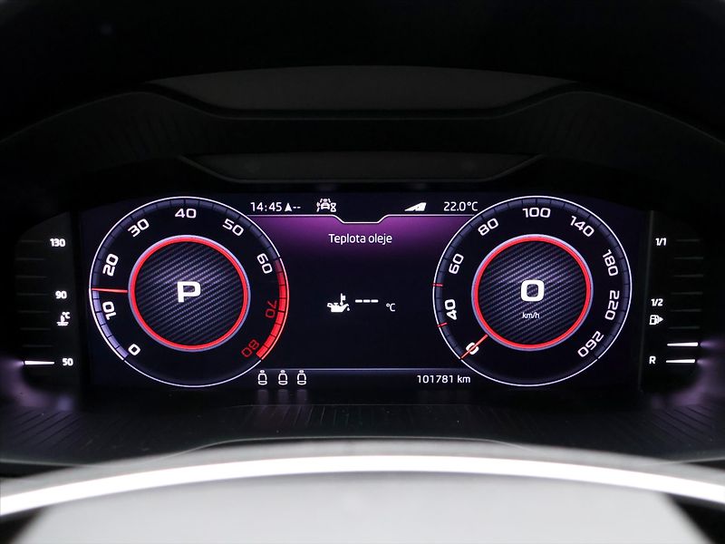 Škoda Karoq 1.5 TSI 110kW DSG CZ Sportline - fotka 16 z 36