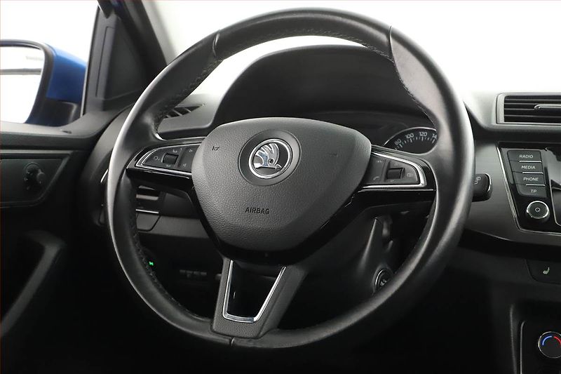 Škoda Fabia (2017) Style 1.2 TSI, Park. senzory - fotka 12 z 13