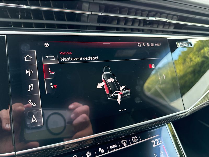 Audi SQ7 4.0 TFSI 373 Kw Quattro - fotka 21 z 27