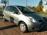 Toyota Yaris 1,0i KLIMA - náhled 8
