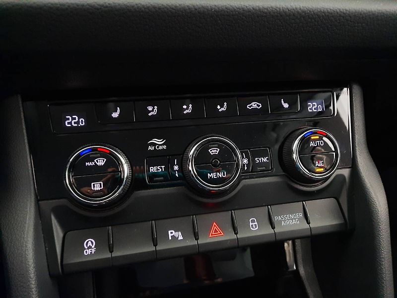Škoda Kodiaq (2023) Style 2.0 TSI 4x4 (140kW/190k) - fotka 14 z 27