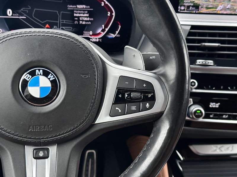 BMW X4 xDrive30d M-Sport - fotka 12 z 26