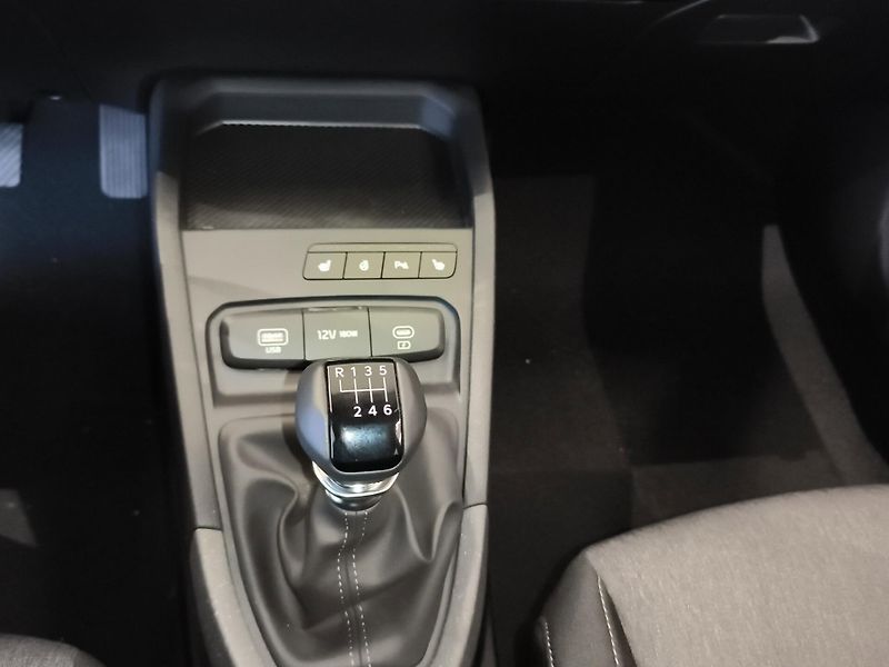 Kia Stonic (2026) 1,0 T-GDI SPIN MAN - fotka 14 z 15