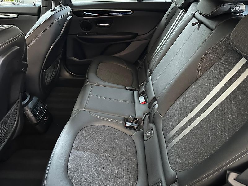 BMW Řada 2 (2021) 216d - M Sport - CZ -1.Majitel - fotka 20 z 21