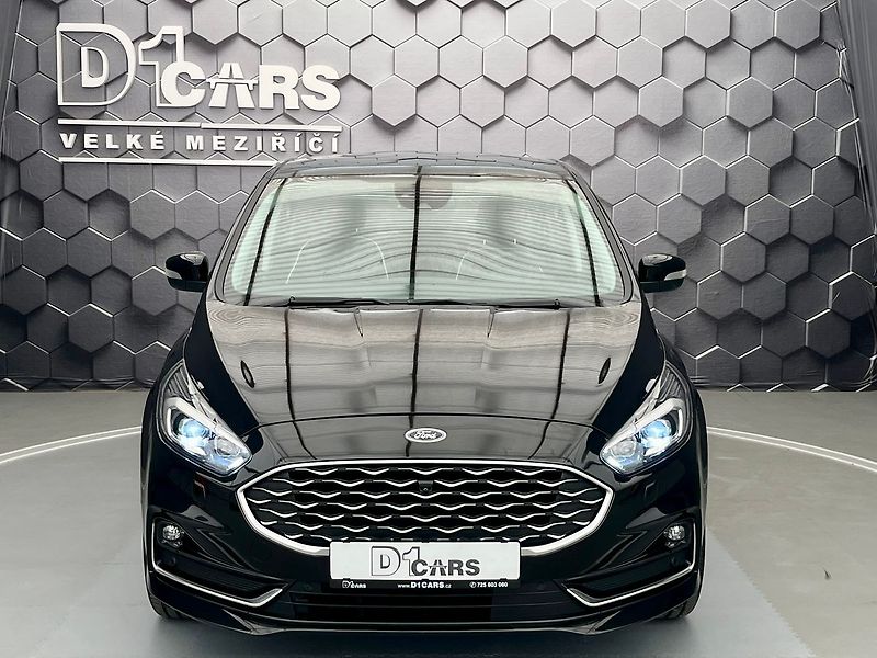 Ford S-MAX 2,5 FHEV Vignale 140KW  7 míst - fotka 7 z 57