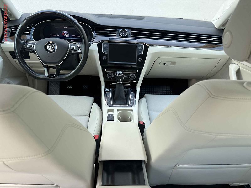 Volkswagen Passat (2015) 1.8TSi, ČR, LED, navi, kamera - fotka 8 z 18