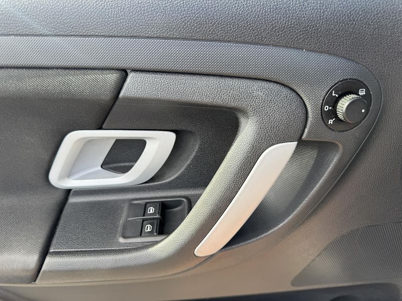 Škoda Fabia 1.6,77kw,AUTOMAT,klima - fotka 31 z 33
