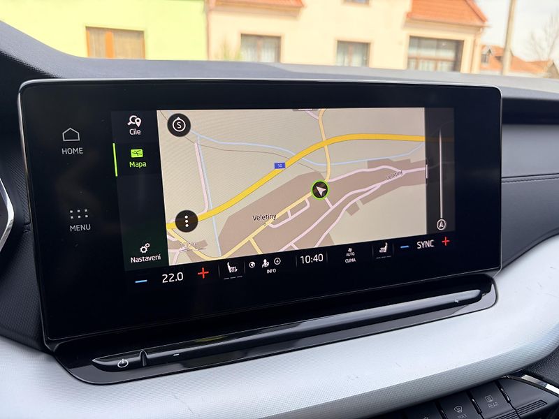 Škoda Octavia 2.0TDI DSG 4x4 STYLE - fotka 28 z 44