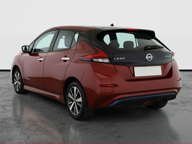 Nissan Leaf (2018) 40 kWh, SoH 87%, Automat - fotka 4 z 21