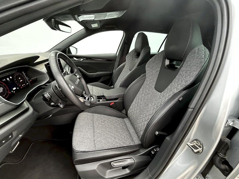 Škoda Octavia (2025) Combi 2.0 TDI 110kW DSG Sportl - fotka 25 z 35