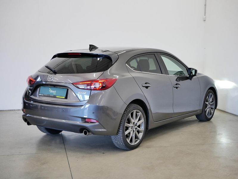 Mazda 3 - fotka 2 z 29