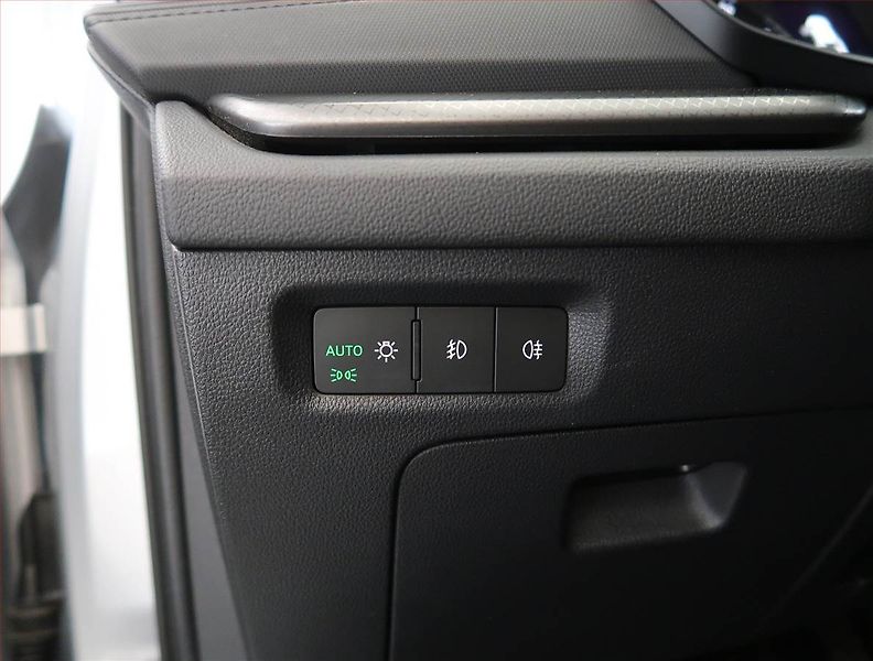 Škoda Octavia (2022) Style 1.0 TSI, Serv.kniha - fotka 23 z 24