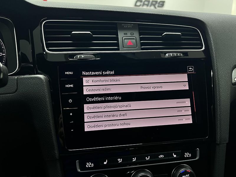 Volkswagen Golf GTI TCR, 2.0 TSI 213 kW - fotka 32 z 46