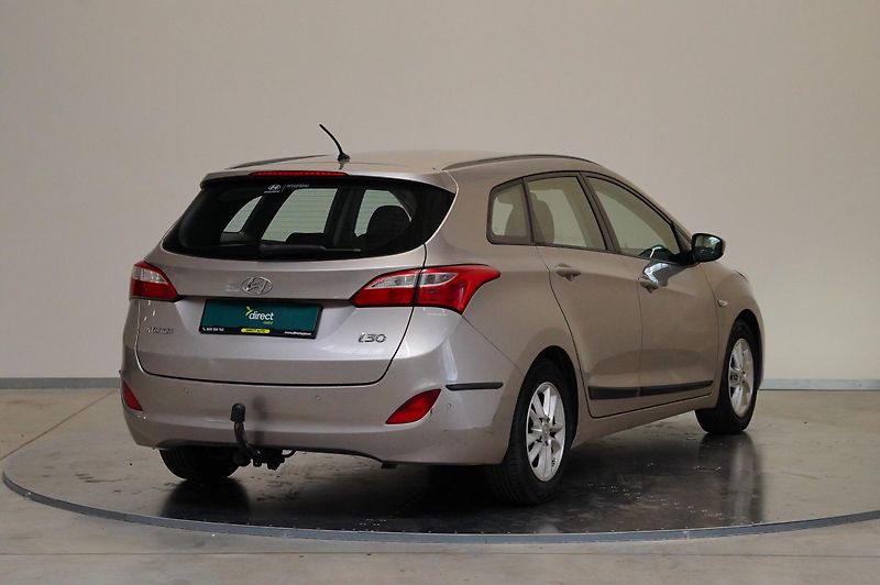 Hyundai i30 - fotka 3 z 6