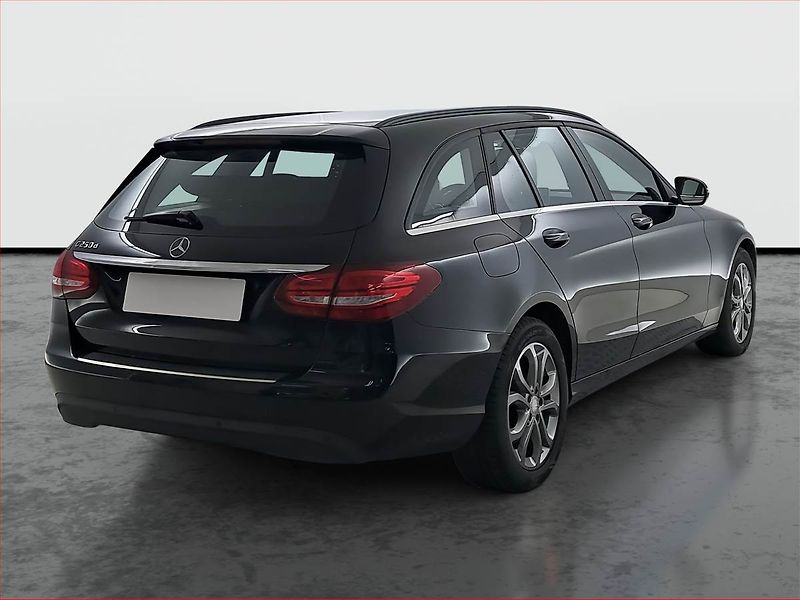 Mercedes-Benz Třídy C (2016) C 250 CDI, Automat, Navi - fotka 5 z 20