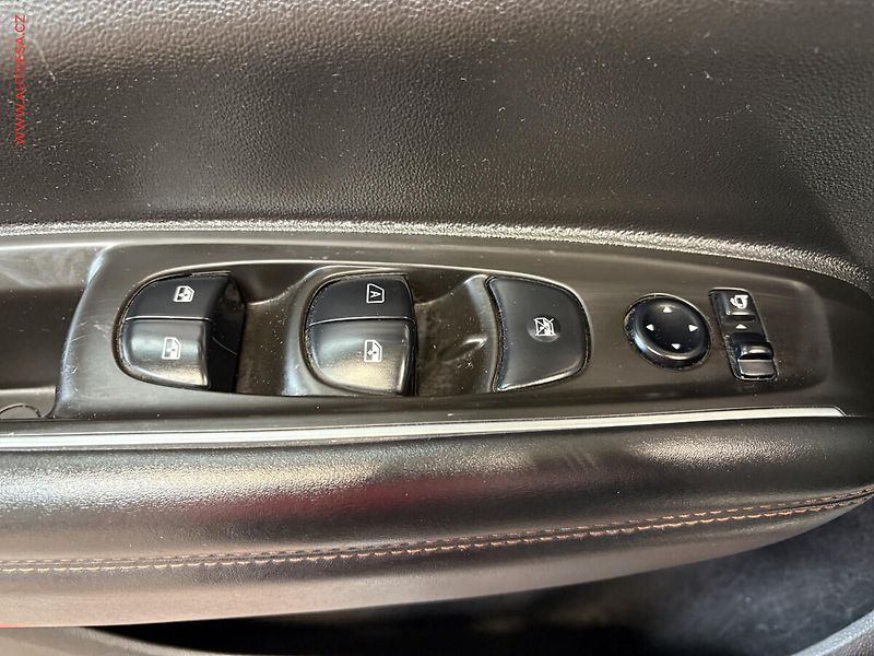 Renault Koleos (2020) 1.8 dCi, Initiale Paris, AT - fotka 12 z 19