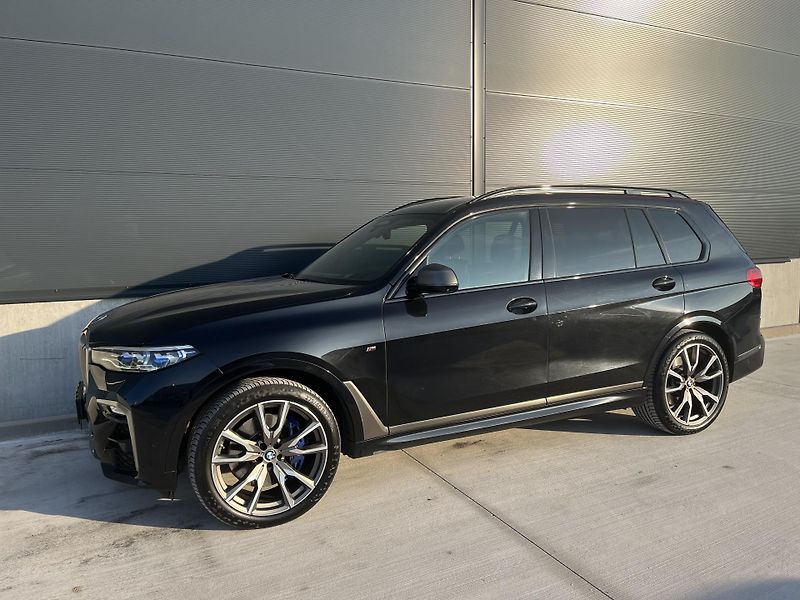 BMW X7 (2019) M50d - fotka 2 z 13