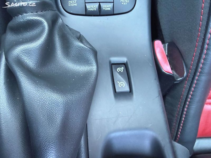Renault Mégane 2.0 dCi 118kW - fotka 31 z 43