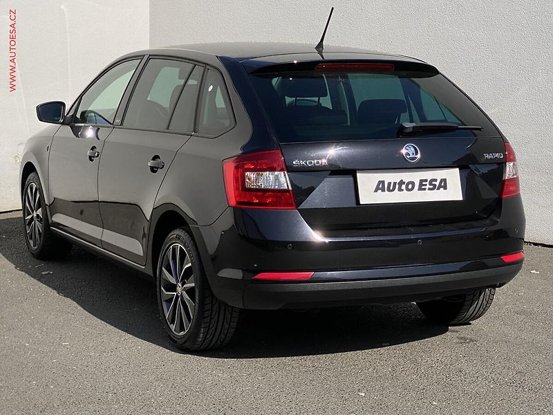 Škoda Rapid (2015) 1.2 TSi, Edition, +kola - fotka 6 z 17