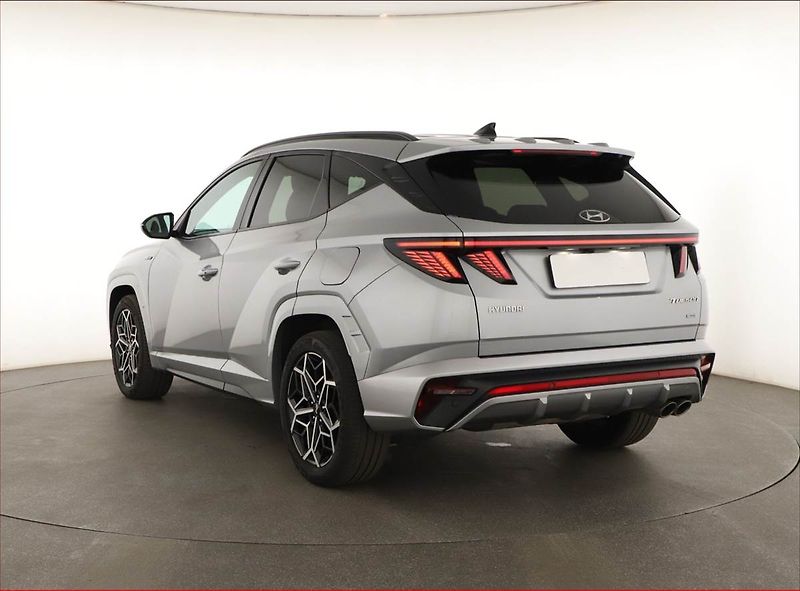 Hyundai Tucson (2023) N-Line 1.6 T-GDI 48V MHEV - fotka 4 z 18