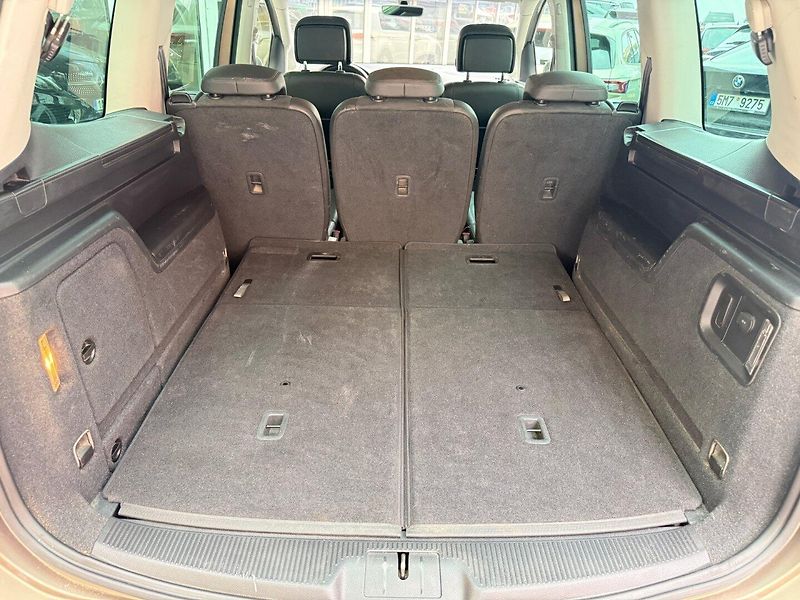 Volkswagen Sharan (2016) 2.0 TDI 4MOTION 110 kW - fotka 25 z 29
