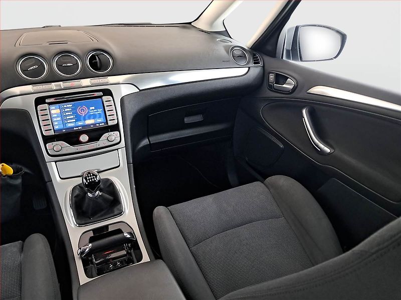Ford S-MAX (2008) 2.2 TDCi, nová STK, Tažné - fotka 8 z 19