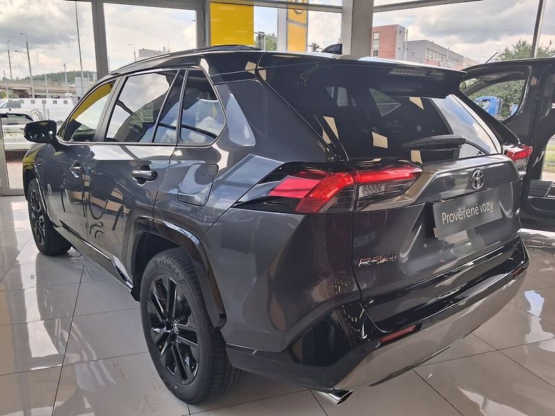 Toyota RAV4 2.5HEV 131kW 2025 - fotka 4 z 16