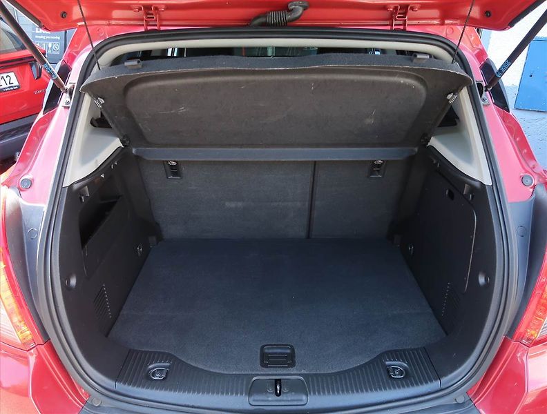 Opel Mokka (2013) 1.4 Turbo, 4X4, Tempomat - fotka 13 z 15