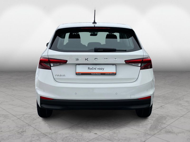 Škoda Fabia 1,0 MPI 59 kW Selection - fotka 7 z 29